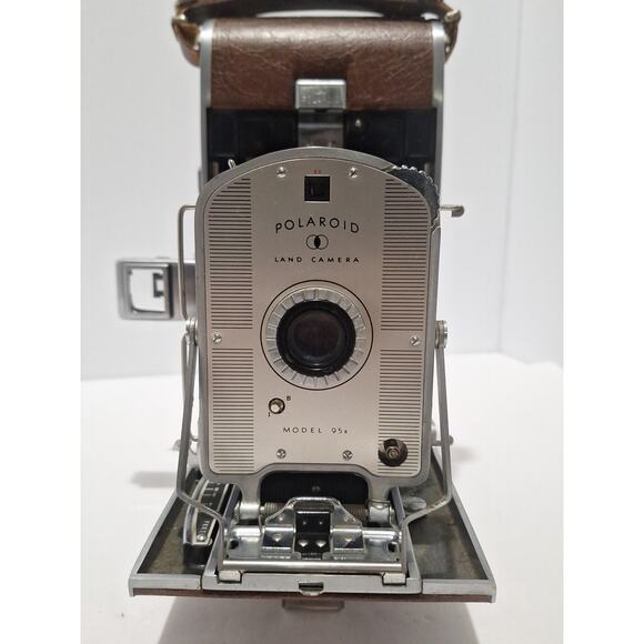 Polaroid Land Camera Model 95B Vintage Folding Camera – Clean, Working - Picture 2 of 10